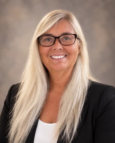 Photo of Cynthia Prather 