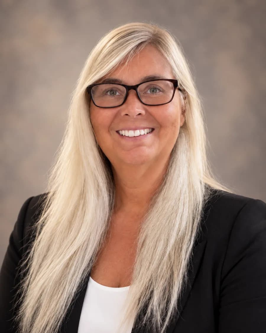 Photo of Cynthia Prather 